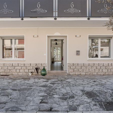 Apartamento Palazzo Vittoria Alata Vittorio Veneto Exterior foto